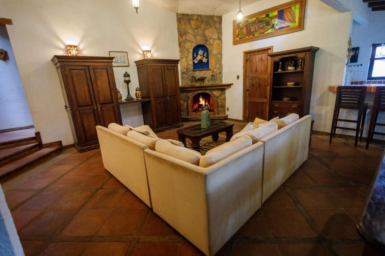 Tzintzuntzán Lago Sol Hotel & Suites מראה חיצוני תמונה