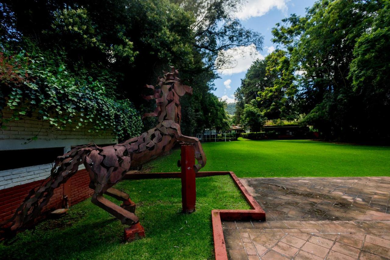 Tzintzuntzán Lago Sol Hotel & Suites מראה חיצוני תמונה